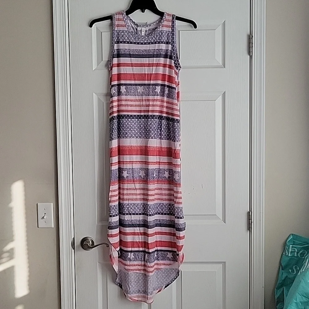 MTS Women's Sleeveless Dress - Picture 1 of 12
